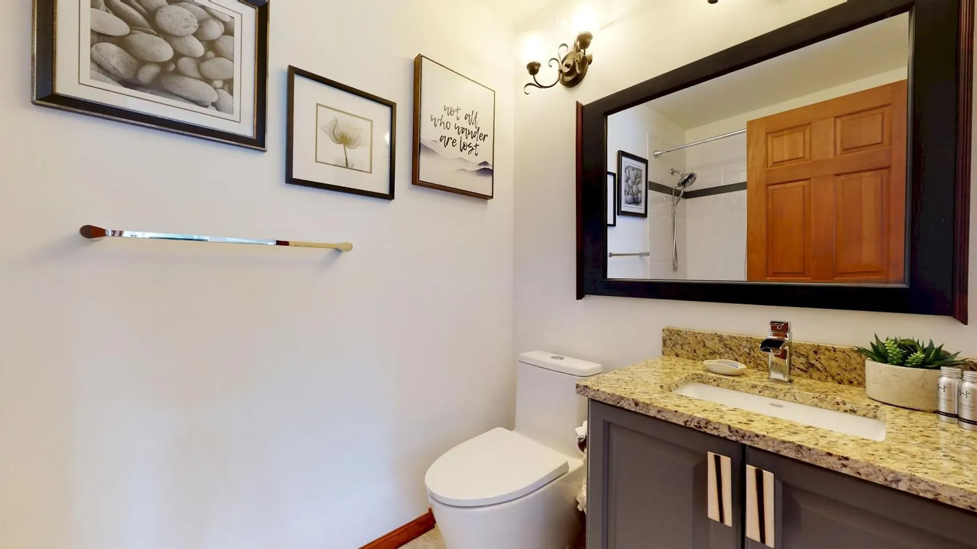 Appartement Lagoons 20 Village Location Rare 5Bdr Condo With Private Hot Tub Whistler Canada
