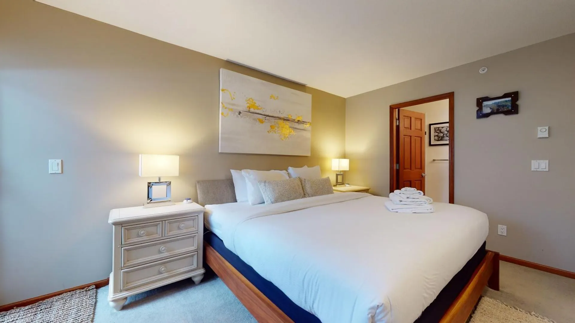 Appartement Lagoons 20 Village Location Rare 5Bdr Condo With Private Hot Tub Whistler